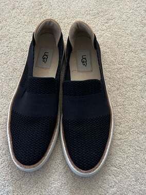 UGG Women's Sammy Knit Slip-On Sneakers 8.5 Black